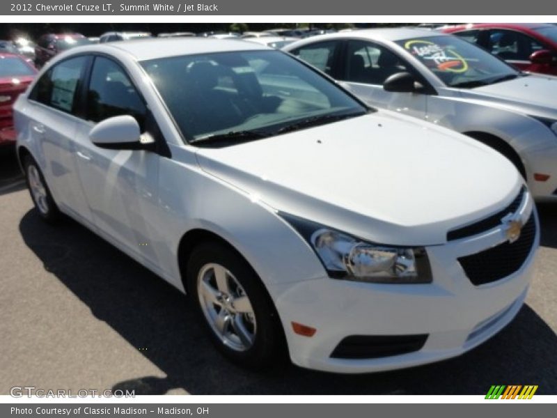 Summit White / Jet Black 2012 Chevrolet Cruze LT