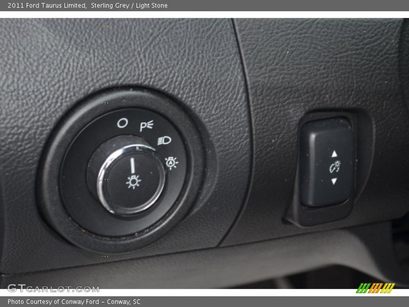 Sterling Grey / Light Stone 2011 Ford Taurus Limited