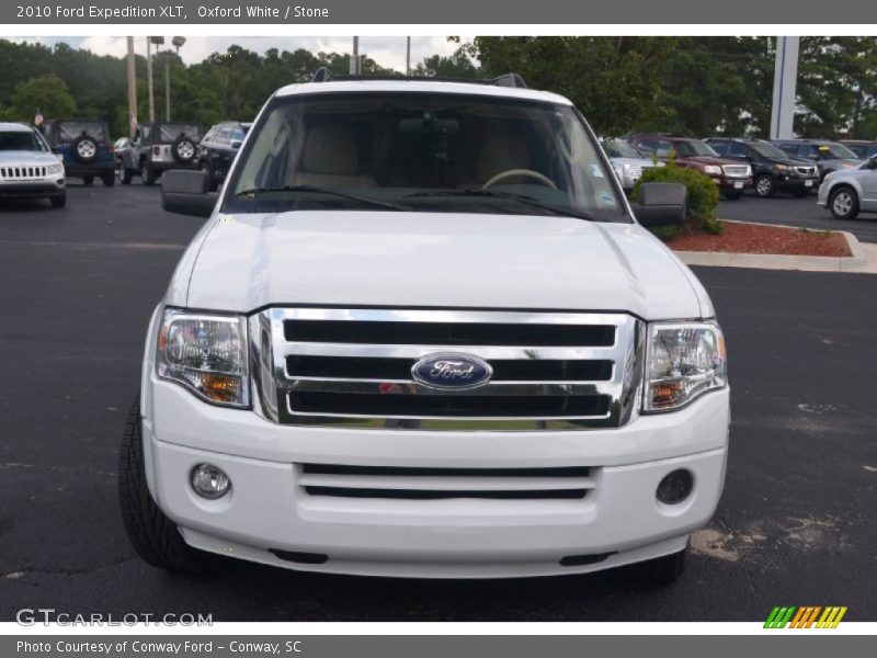 Oxford White / Stone 2010 Ford Expedition XLT