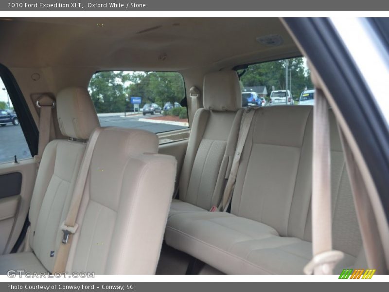 Oxford White / Stone 2010 Ford Expedition XLT