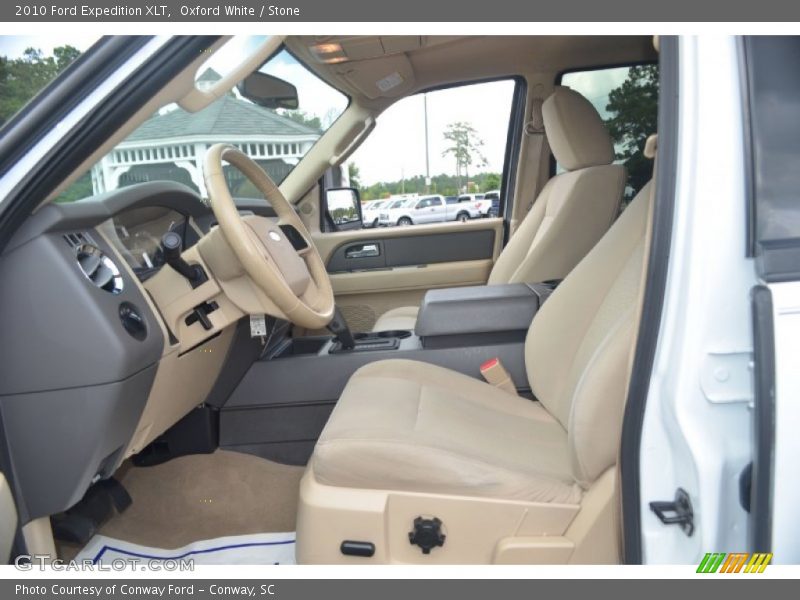 Oxford White / Stone 2010 Ford Expedition XLT