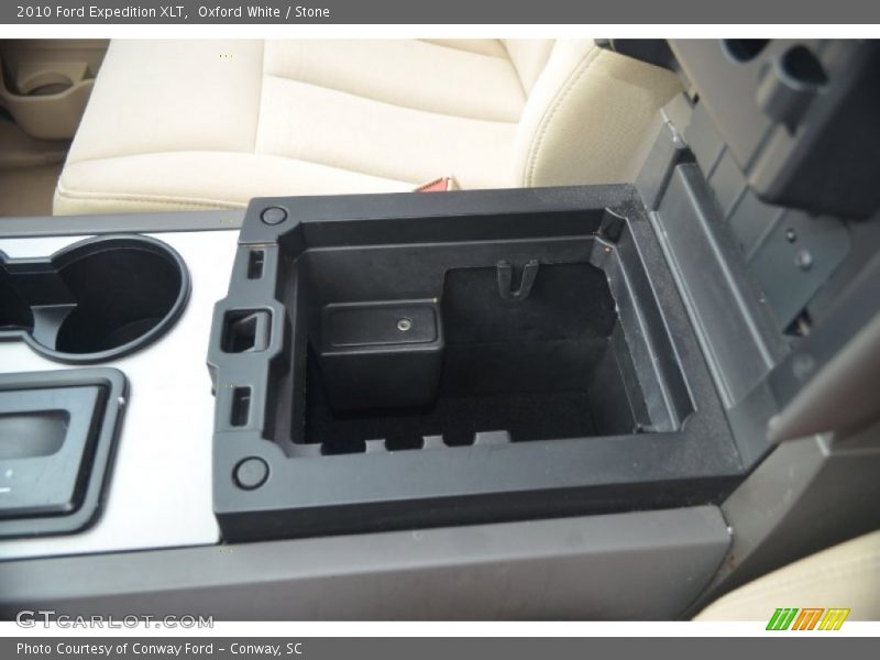 Oxford White / Stone 2010 Ford Expedition XLT