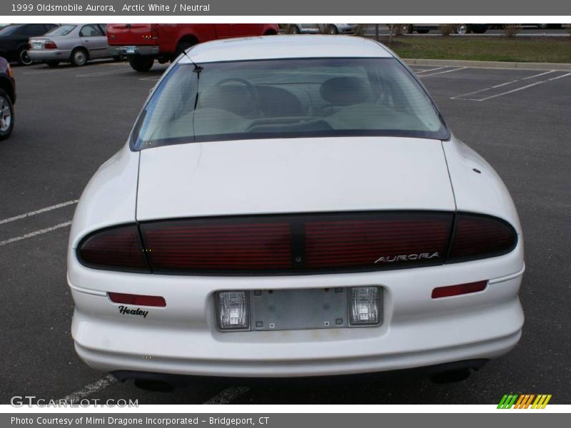 Arctic White / Neutral 1999 Oldsmobile Aurora