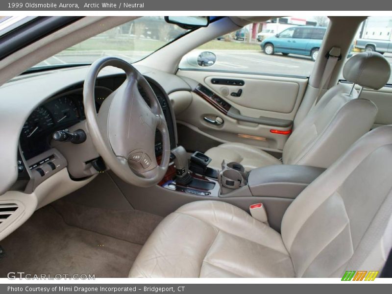 Arctic White / Neutral 1999 Oldsmobile Aurora
