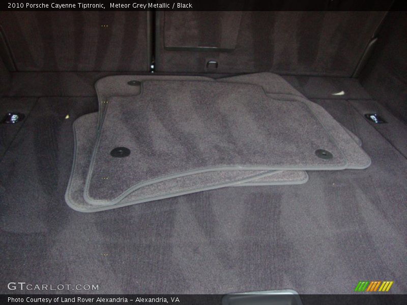 Meteor Grey Metallic / Black 2010 Porsche Cayenne Tiptronic