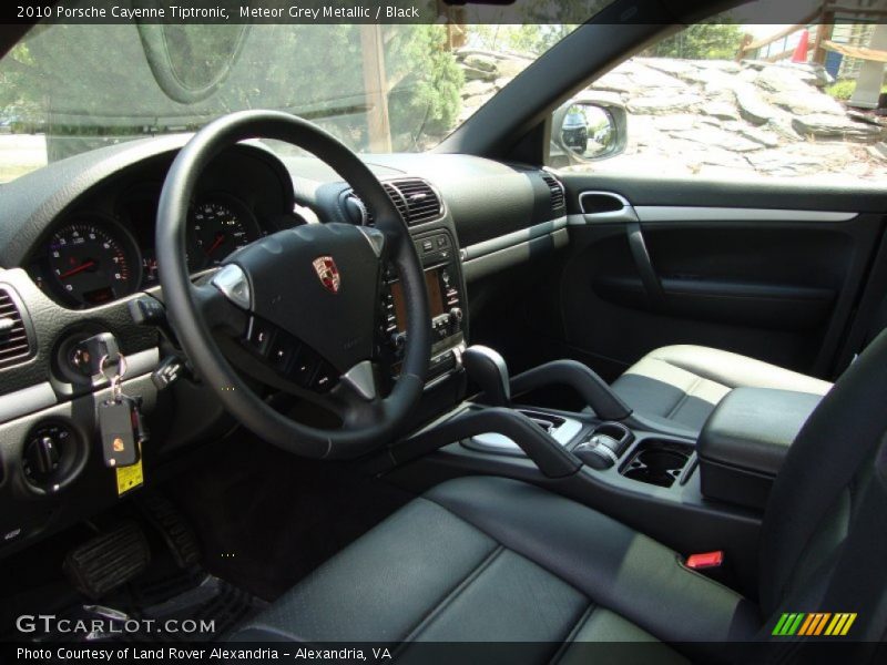 Meteor Grey Metallic / Black 2010 Porsche Cayenne Tiptronic