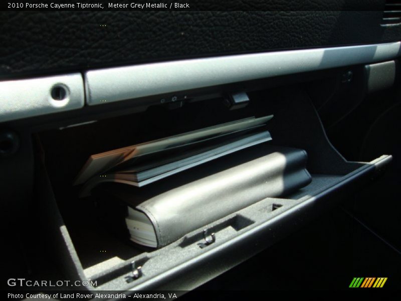 Meteor Grey Metallic / Black 2010 Porsche Cayenne Tiptronic