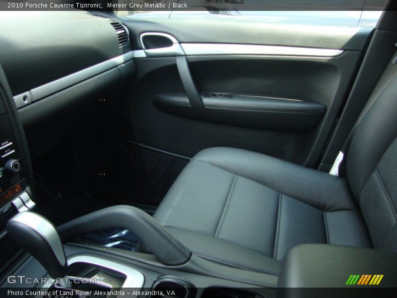 Meteor Grey Metallic / Black 2010 Porsche Cayenne Tiptronic