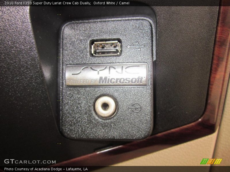 Oxford White / Camel 2010 Ford F350 Super Duty Lariat Crew Cab Dually