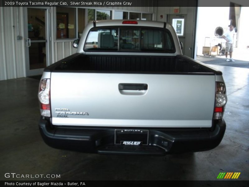 Silver Streak Mica / Graphite Gray 2009 Toyota Tacoma Regular Cab