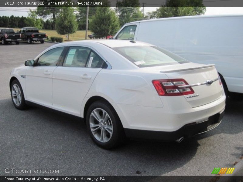White Platinum Tri-Coat / Dune 2013 Ford Taurus SEL