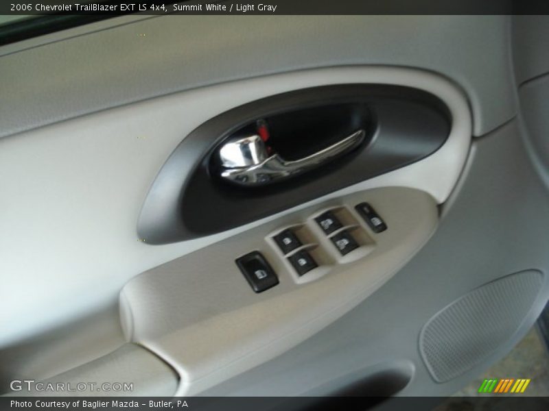 Summit White / Light Gray 2006 Chevrolet TrailBlazer EXT LS 4x4