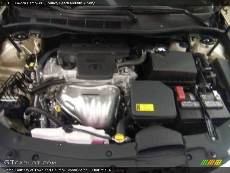 Sandy Beach Metallic / Ivory 2012 Toyota Camry XLE
