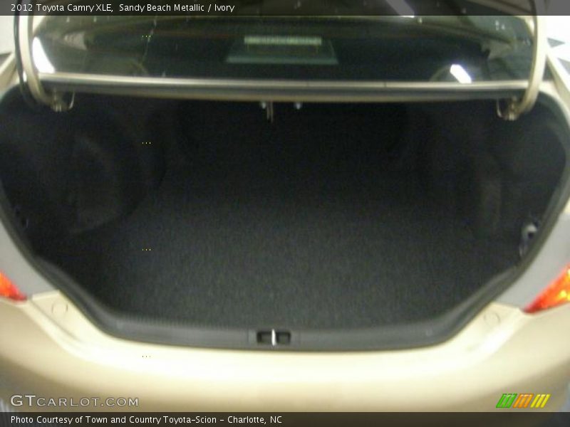 Sandy Beach Metallic / Ivory 2012 Toyota Camry XLE