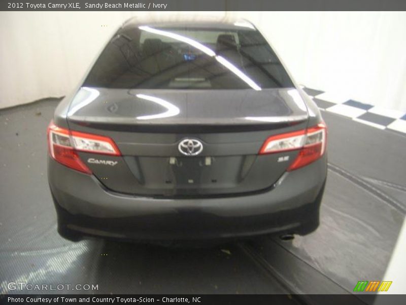 Sandy Beach Metallic / Ivory 2012 Toyota Camry XLE