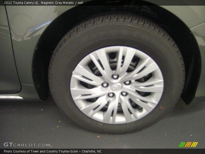 Magnetic Gray Metallic / Ash 2012 Toyota Camry LE
