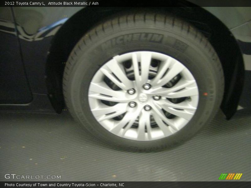 Attitude Black Metallic / Ash 2012 Toyota Camry L