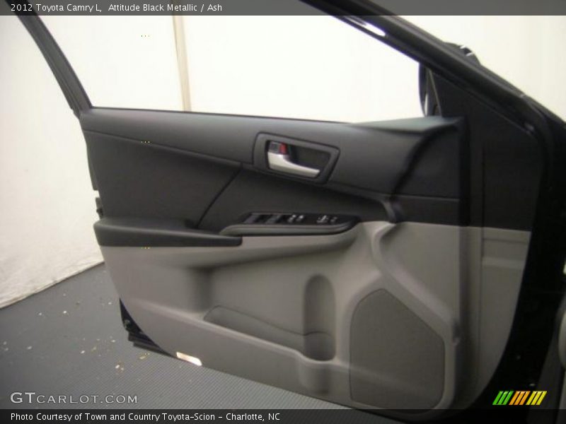 Attitude Black Metallic / Ash 2012 Toyota Camry L