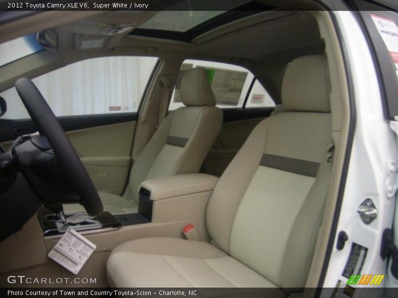 Super White / Ivory 2012 Toyota Camry XLE V6