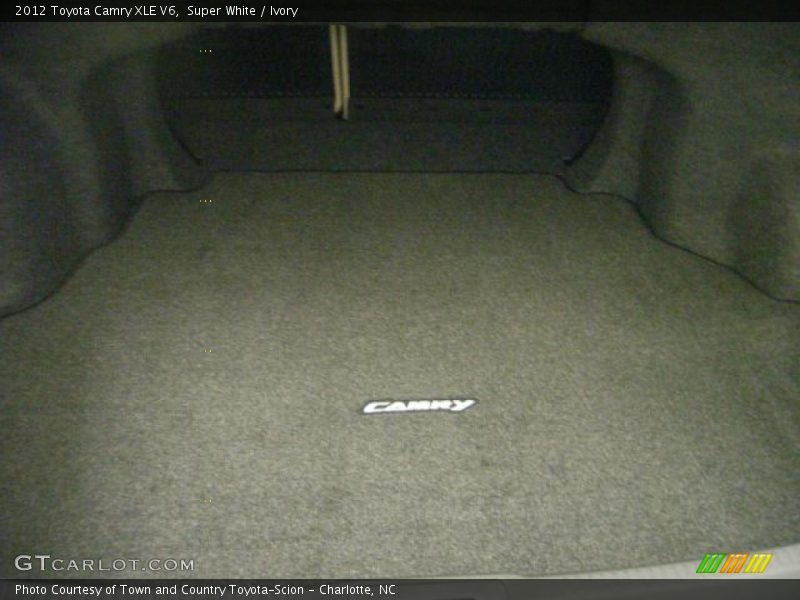 Super White / Ivory 2012 Toyota Camry XLE V6