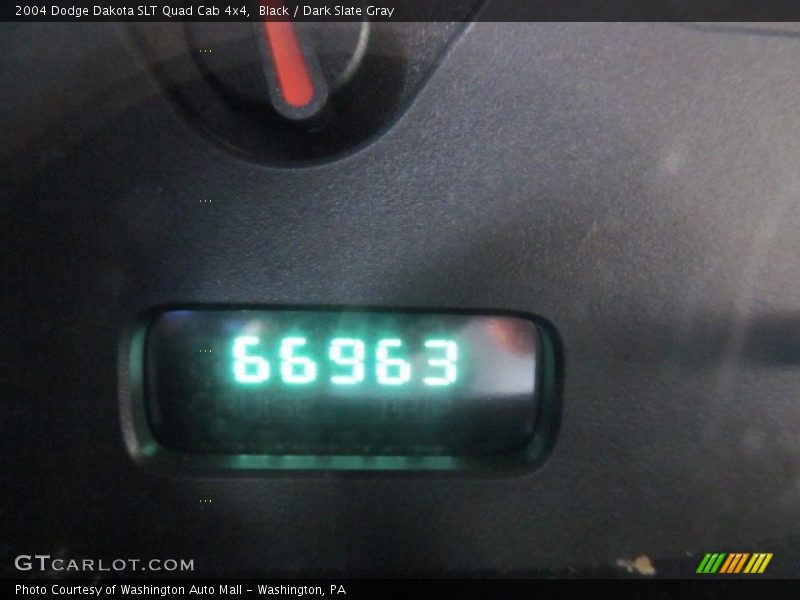 Black / Dark Slate Gray 2004 Dodge Dakota SLT Quad Cab 4x4