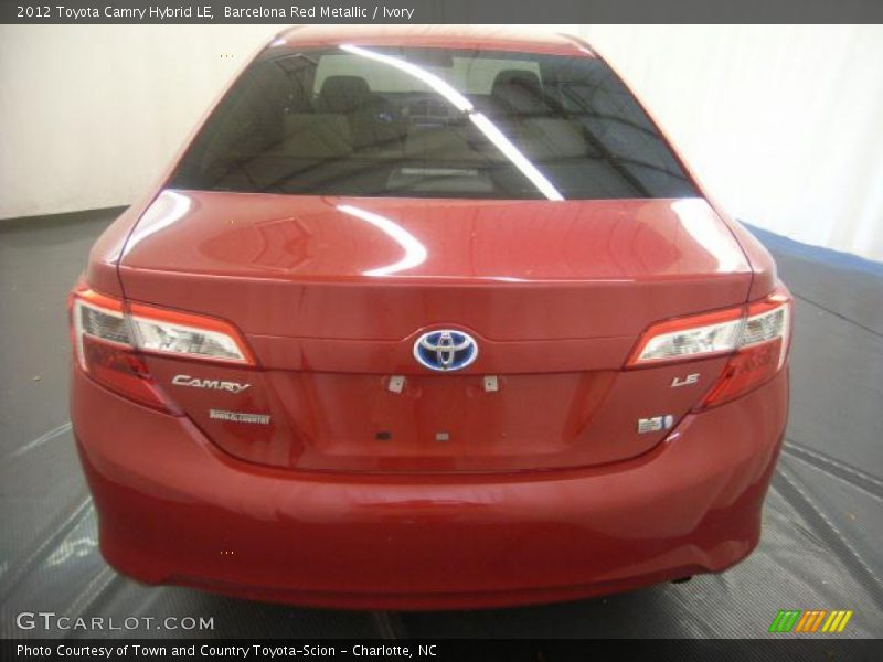 Barcelona Red Metallic / Ivory 2012 Toyota Camry Hybrid LE