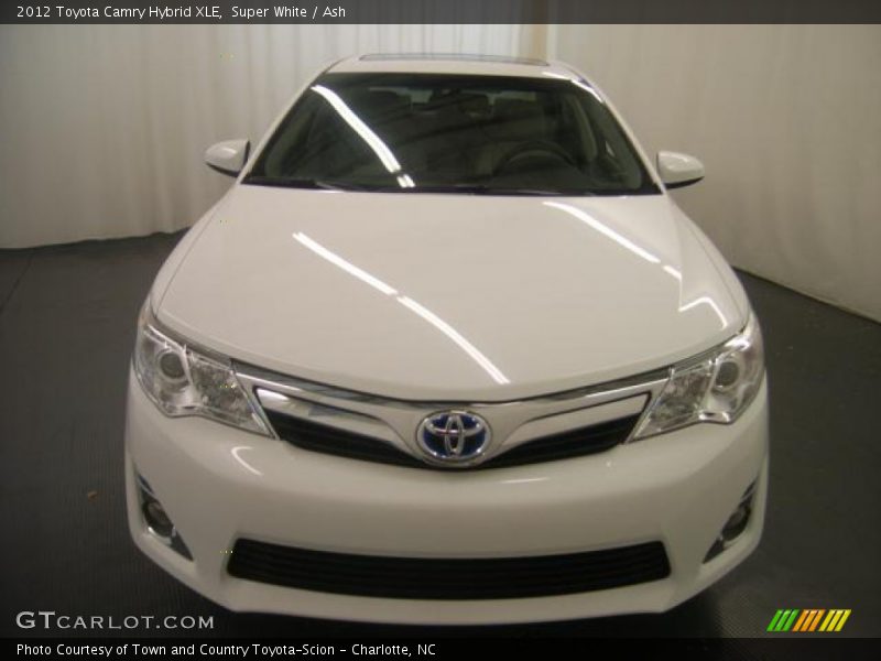 Super White / Ash 2012 Toyota Camry Hybrid XLE