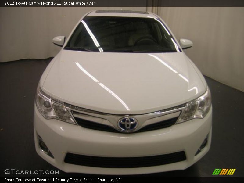 Super White / Ash 2012 Toyota Camry Hybrid XLE