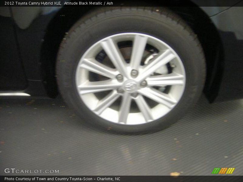 Attitude Black Metallic / Ash 2012 Toyota Camry Hybrid XLE