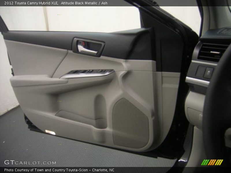 Attitude Black Metallic / Ash 2012 Toyota Camry Hybrid XLE