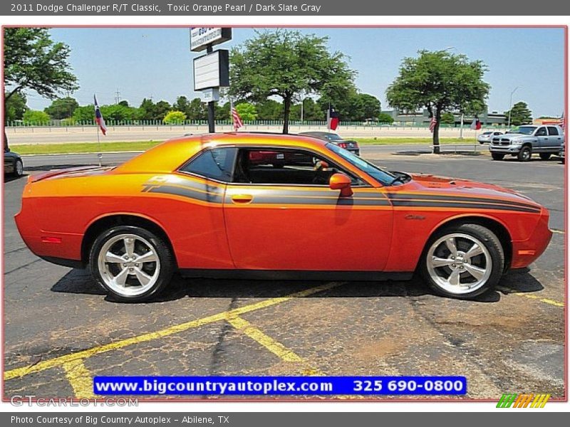 Toxic Orange Pearl / Dark Slate Gray 2011 Dodge Challenger R/T Classic