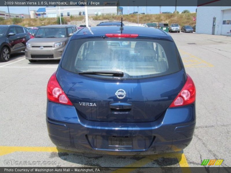 Blue Onyx / Beige 2009 Nissan Versa 1.8 SL Hatchback