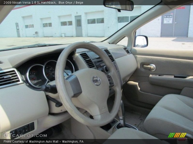 Blue Onyx / Beige 2009 Nissan Versa 1.8 SL Hatchback