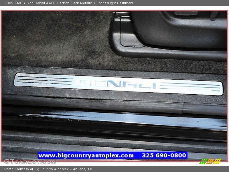 Carbon Black Metallic / Cocoa/Light Cashmere 2009 GMC Yukon Denali AWD
