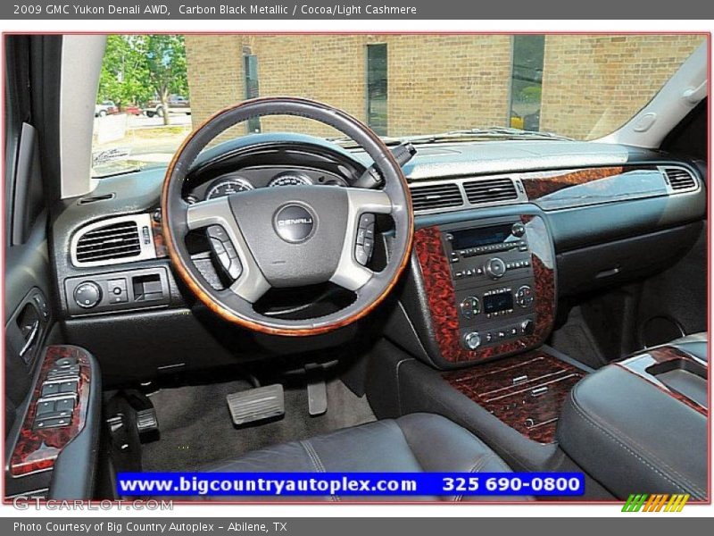 Carbon Black Metallic / Cocoa/Light Cashmere 2009 GMC Yukon Denali AWD