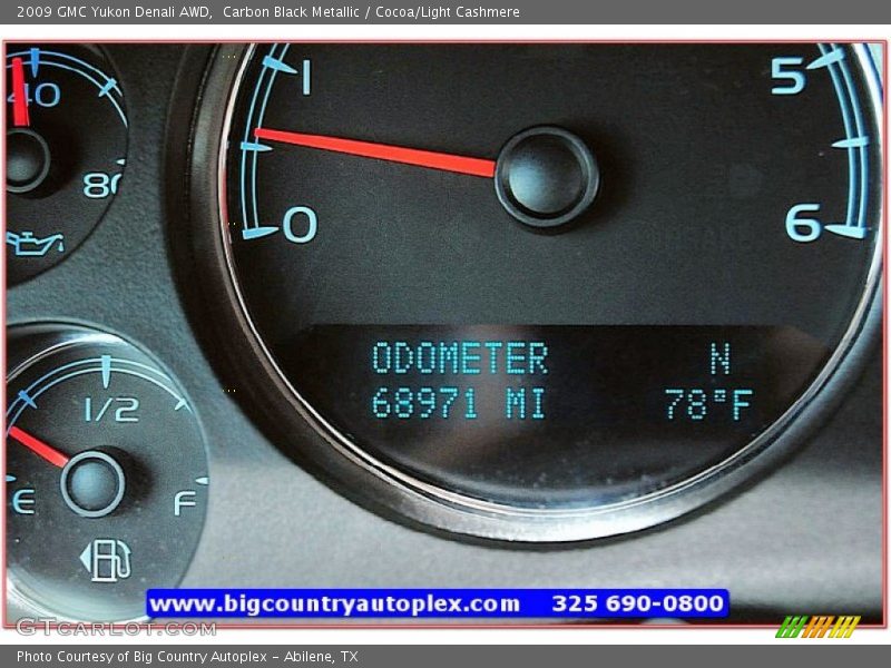 Carbon Black Metallic / Cocoa/Light Cashmere 2009 GMC Yukon Denali AWD