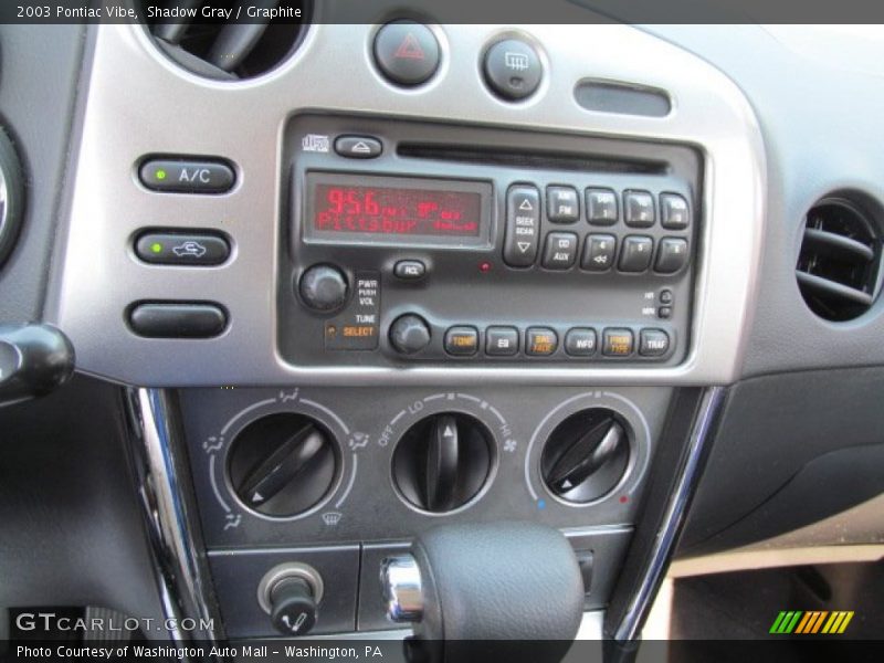 Shadow Gray / Graphite 2003 Pontiac Vibe