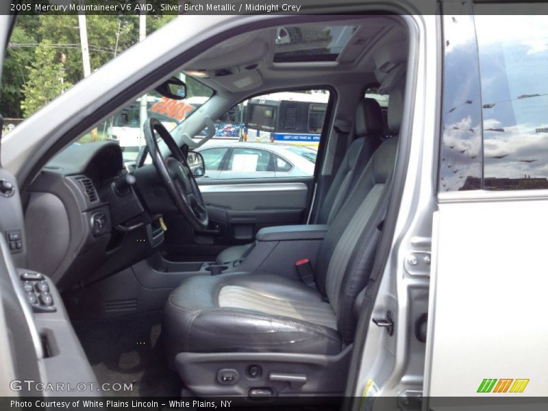 Silver Birch Metallic / Midnight Grey 2005 Mercury Mountaineer V6 AWD