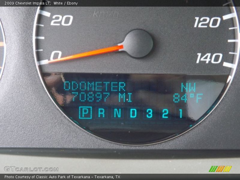 White / Ebony 2009 Chevrolet Impala LT