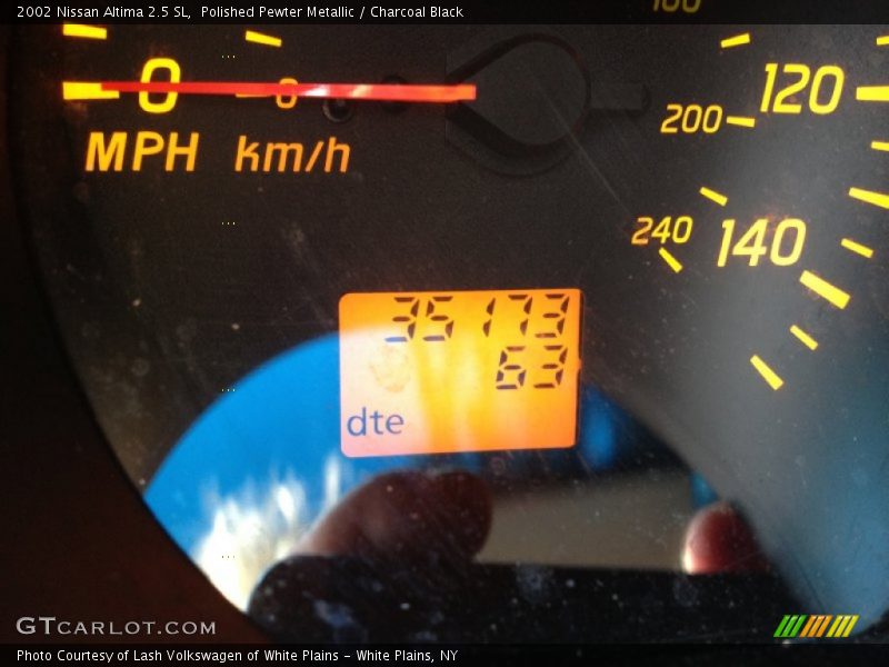 Polished Pewter Metallic / Charcoal Black 2002 Nissan Altima 2.5 SL