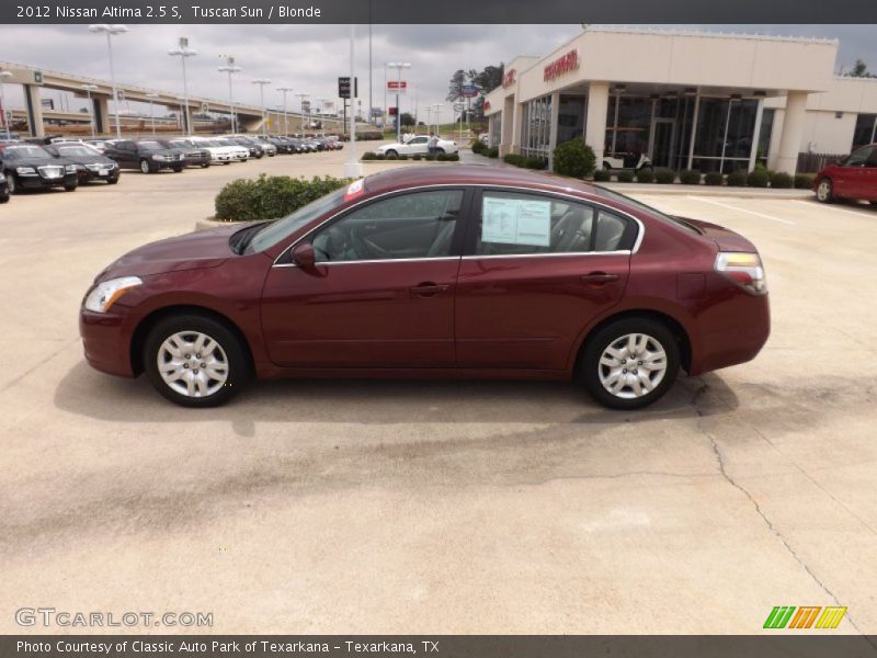 Tuscan Sun / Blonde 2012 Nissan Altima 2.5 S
