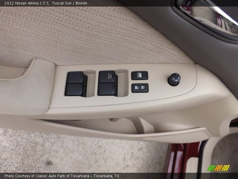 Tuscan Sun / Blonde 2012 Nissan Altima 2.5 S