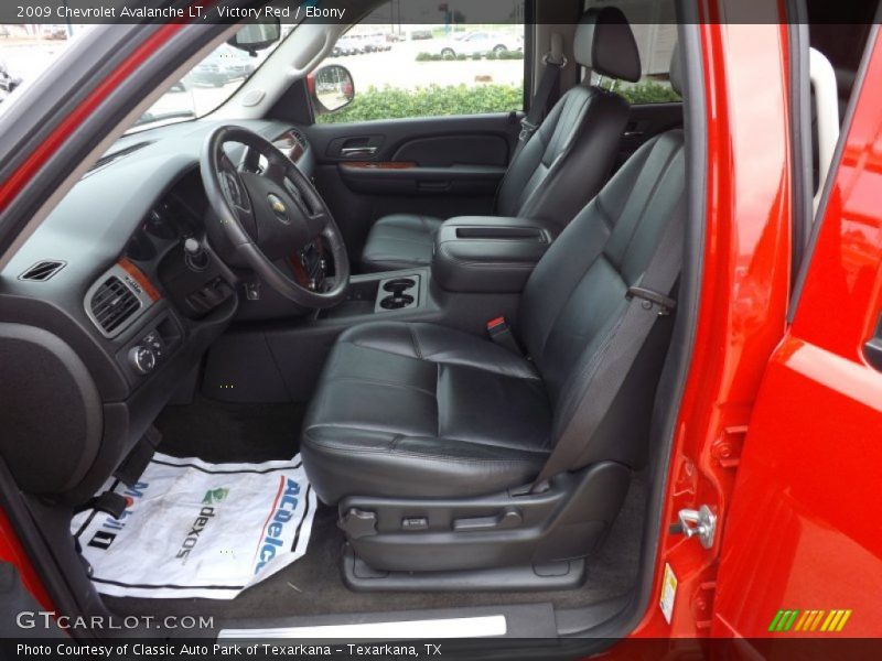 Victory Red / Ebony 2009 Chevrolet Avalanche LT