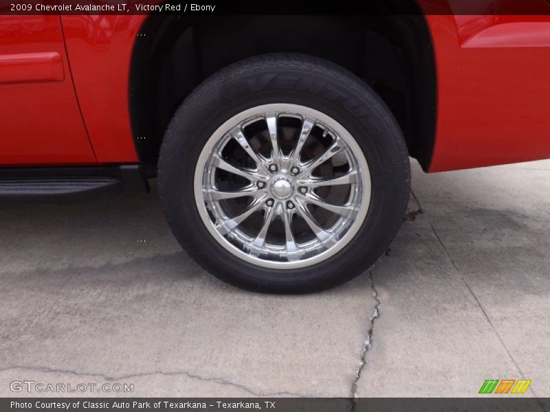 Victory Red / Ebony 2009 Chevrolet Avalanche LT