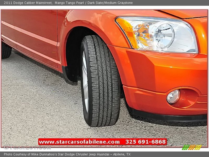 Mango Tango Pearl / Dark Slate/Medium Graystone 2011 Dodge Caliber Mainstreet