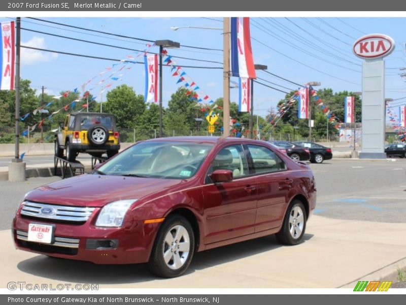 Merlot Metallic / Camel 2007 Ford Fusion SE