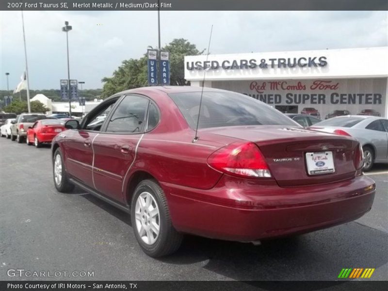 Merlot Metallic / Medium/Dark Flint 2007 Ford Taurus SE