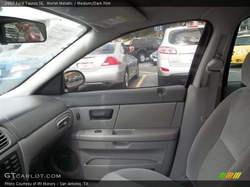 Merlot Metallic / Medium/Dark Flint 2007 Ford Taurus SE