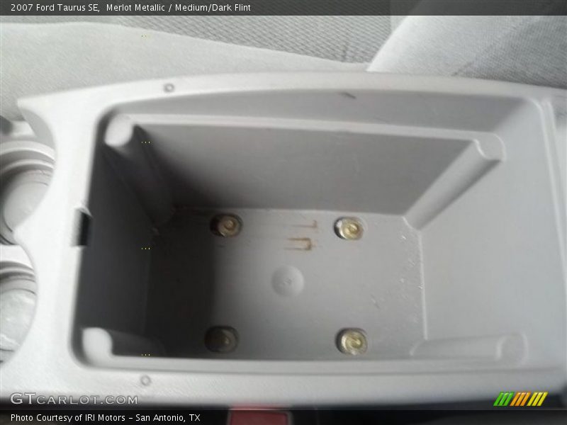 Merlot Metallic / Medium/Dark Flint 2007 Ford Taurus SE