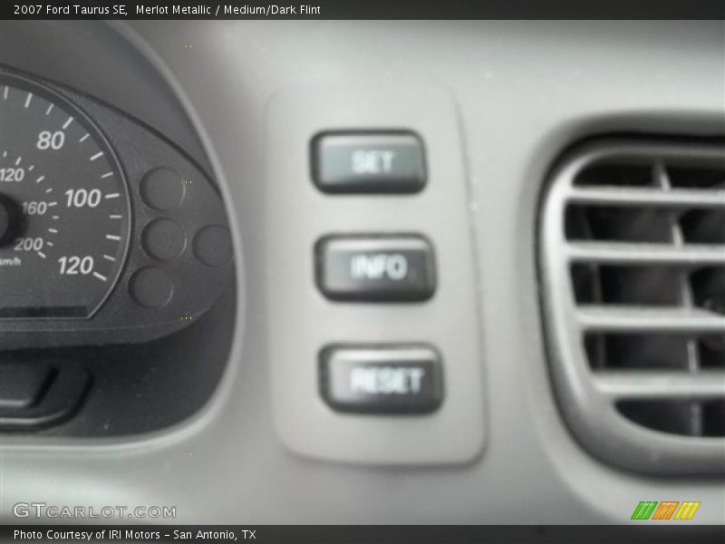 Merlot Metallic / Medium/Dark Flint 2007 Ford Taurus SE